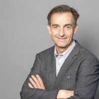 Photo of Axel Plasse