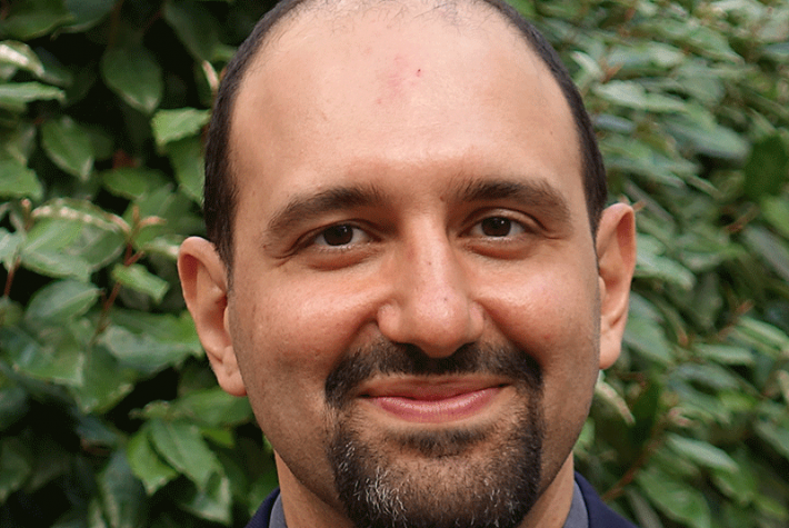 Photo of Arash Farnoosh